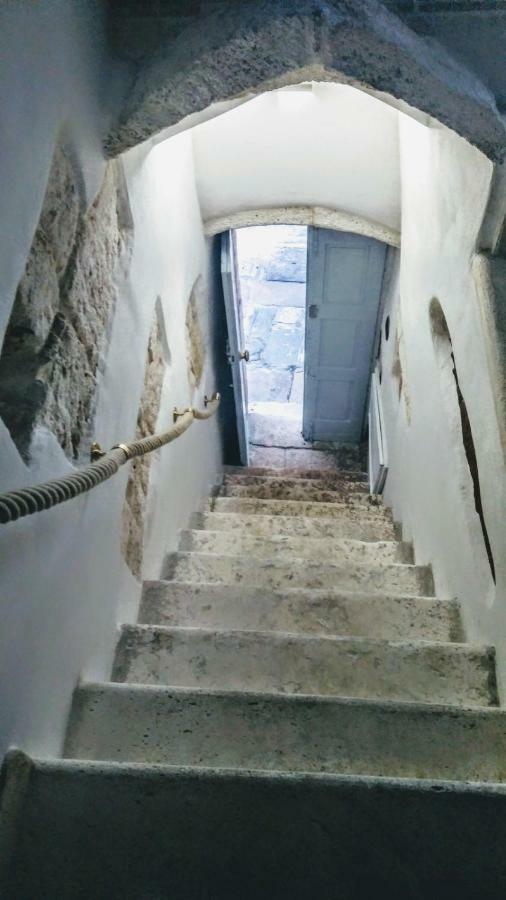 Casa Bixie Old Town Of Ostuni Pugliaアパートメント エクステリア 写真